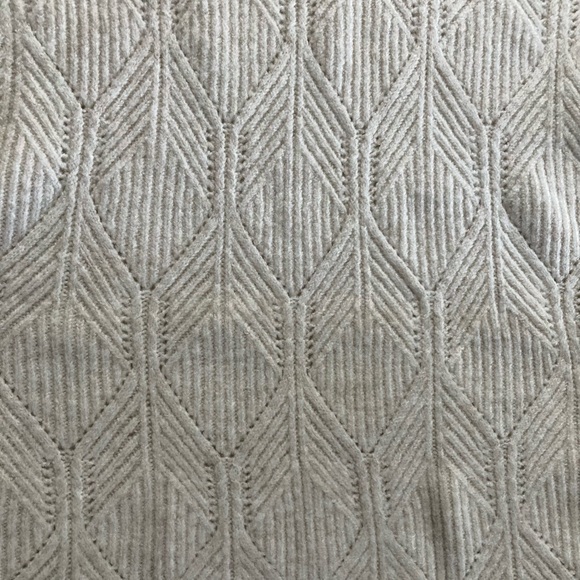 NWOT! Reitmans soft relaxed fit turtleneck sweater - Picture 10 of 16